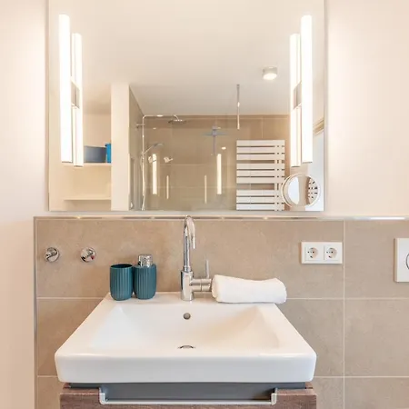 Meerwaerts Husum (Schleswig-Holstein)